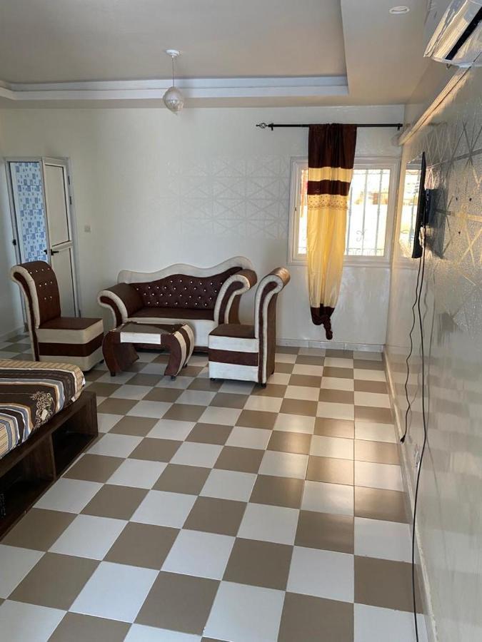 Studio Meuble 1 A Ouakam Comico Dakar Ngoại thất bức ảnh